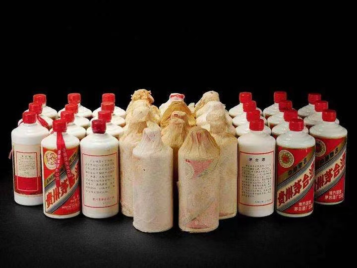 霍州日照岚山回收酒价格哪里回收(附近上门回收茅台酒）?